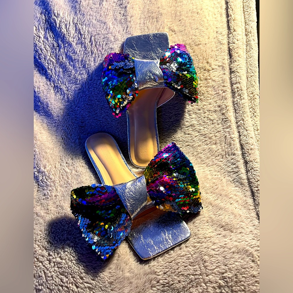 Flat Sandal
